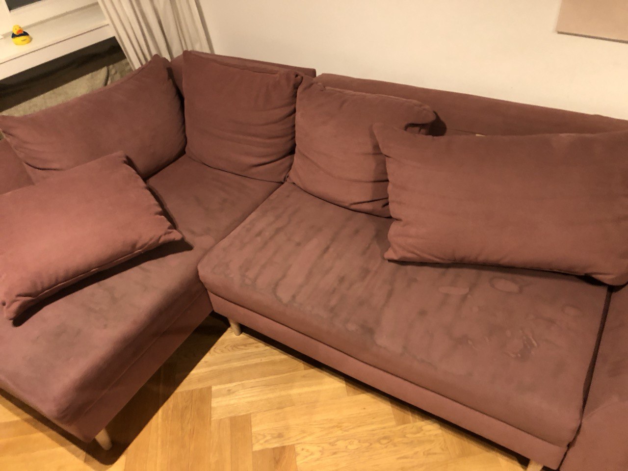 Pranie kanapy Warszawa przed i po